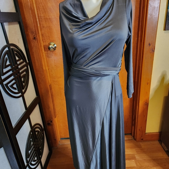 Henkaa Versatile Grey Dress M/L - Picture 2 of 6